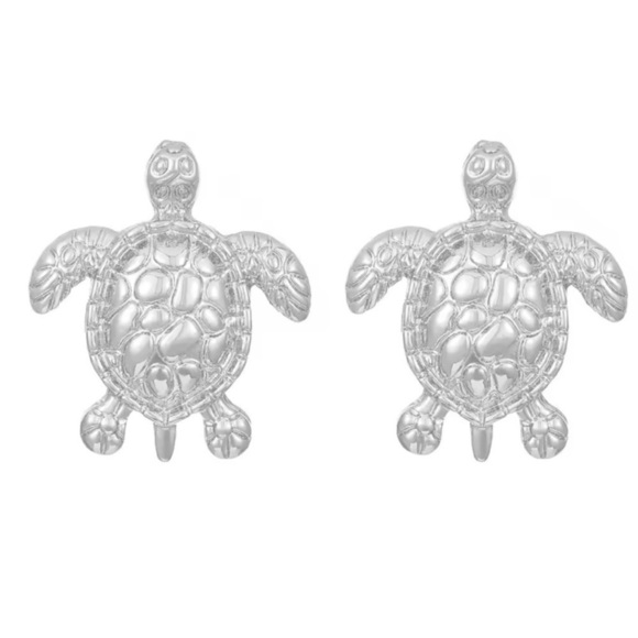 Sea Turtle Silver Stud Earrings - Picture 3 of 4
